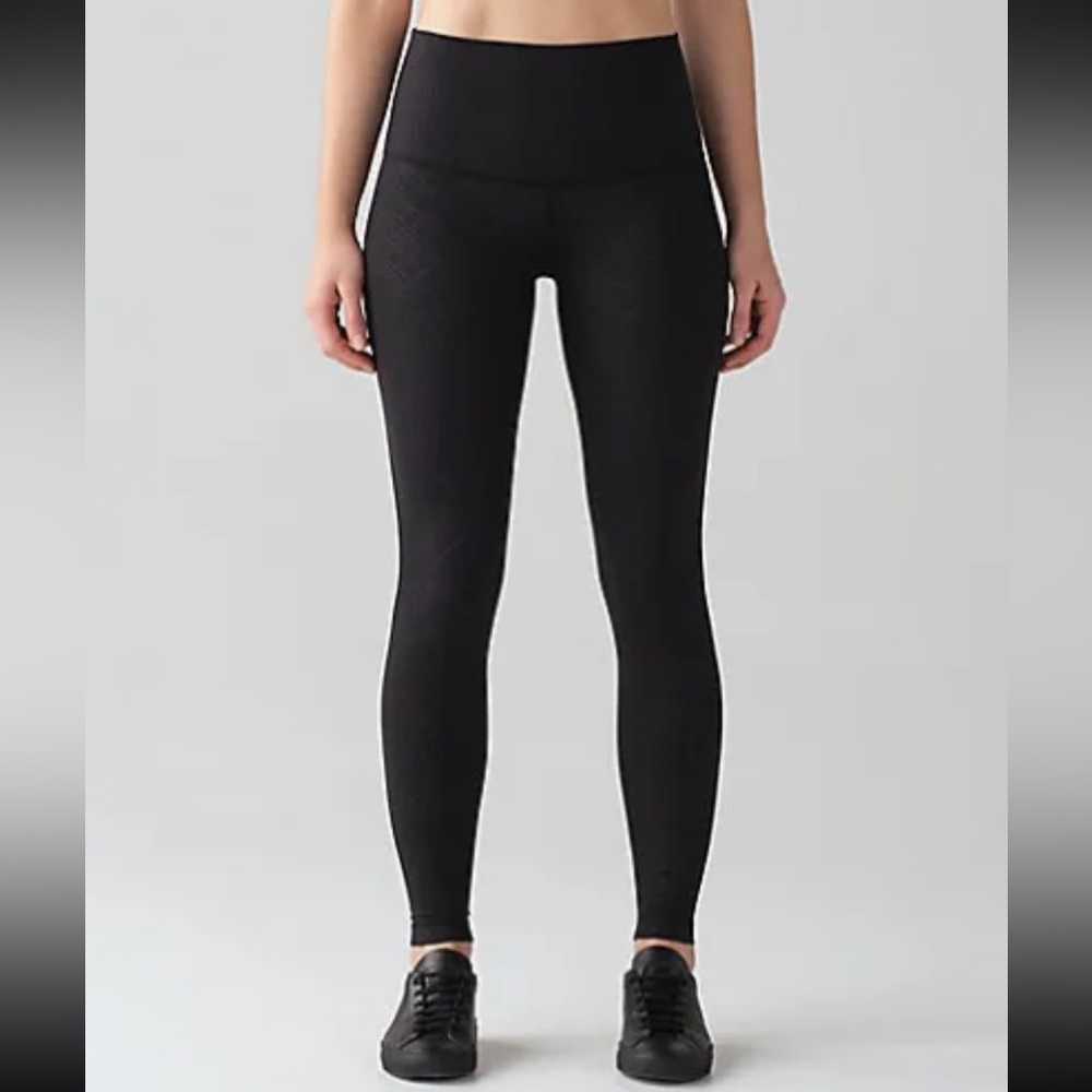 Lululemon Wunder Under Hi Rise Tight Pant Embossed Adorned Emboss Black Size 8